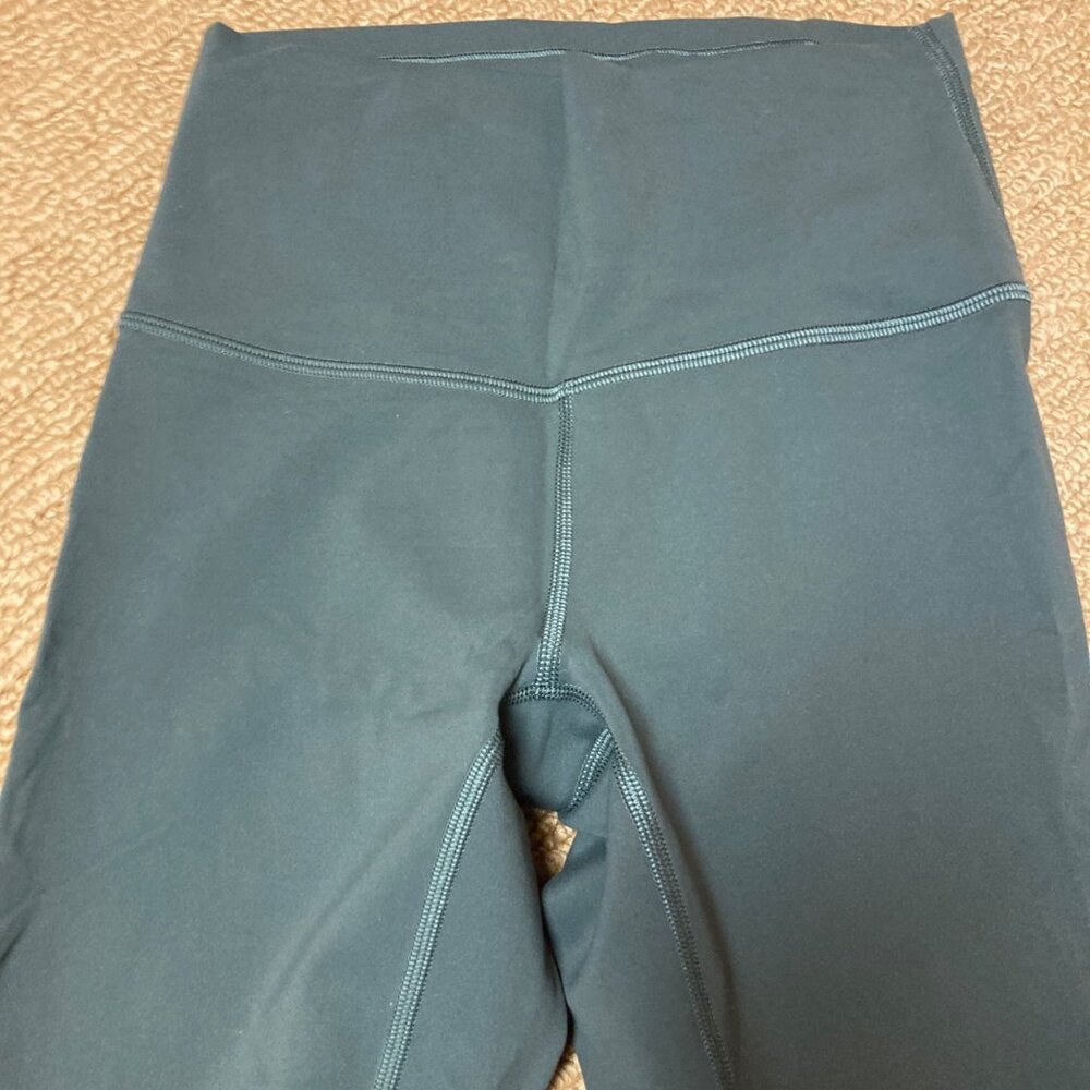 Lululemon Wunder Under High-Waisted Dark Green Leggings 4 Activewear Yoga Pants - Picture 6 of 6